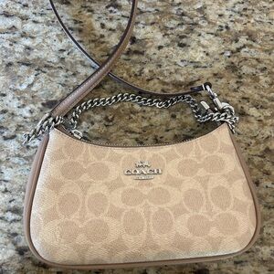 Coach Womens Teri Mini Crossbody Bag In Signature Canvas CW323 Tan